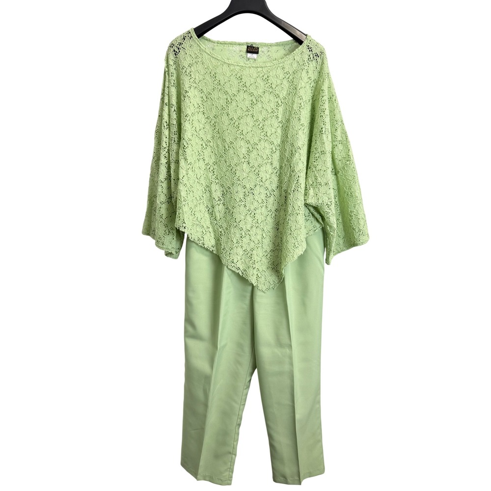 Vintage Salon Studio Womens LP Light Green Floral Lace Poncho Top and Pants Set
